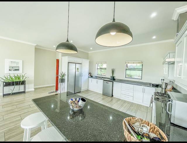 3 BEDROOM HOUSE FOR SALE IN ZINI RIVER ESTATE